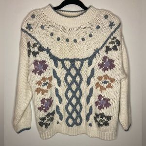 Vintage Hasting & Smith Cottagecore Embroidered Flower Cable Knit Sweater